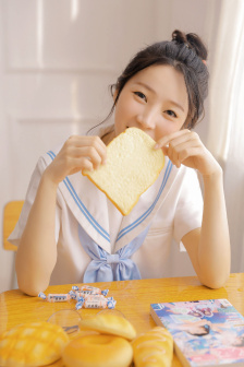 下女们